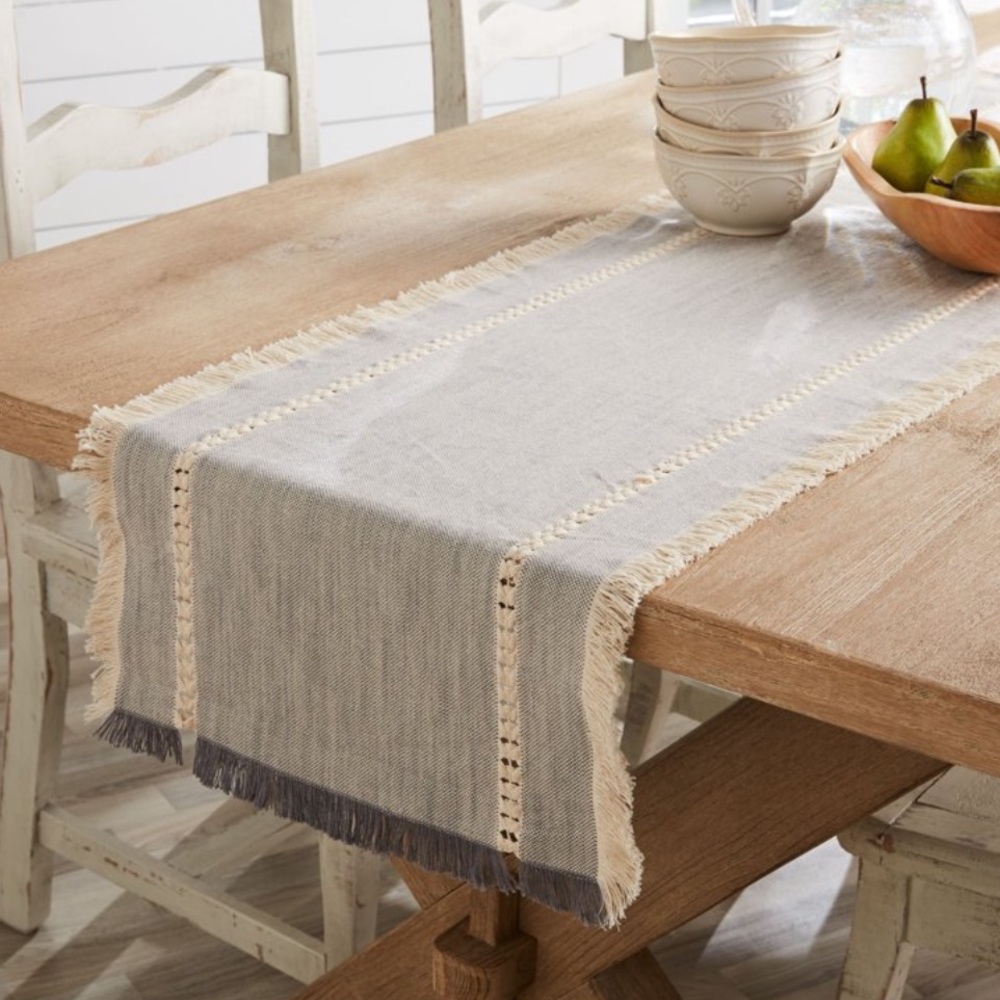 Table runner